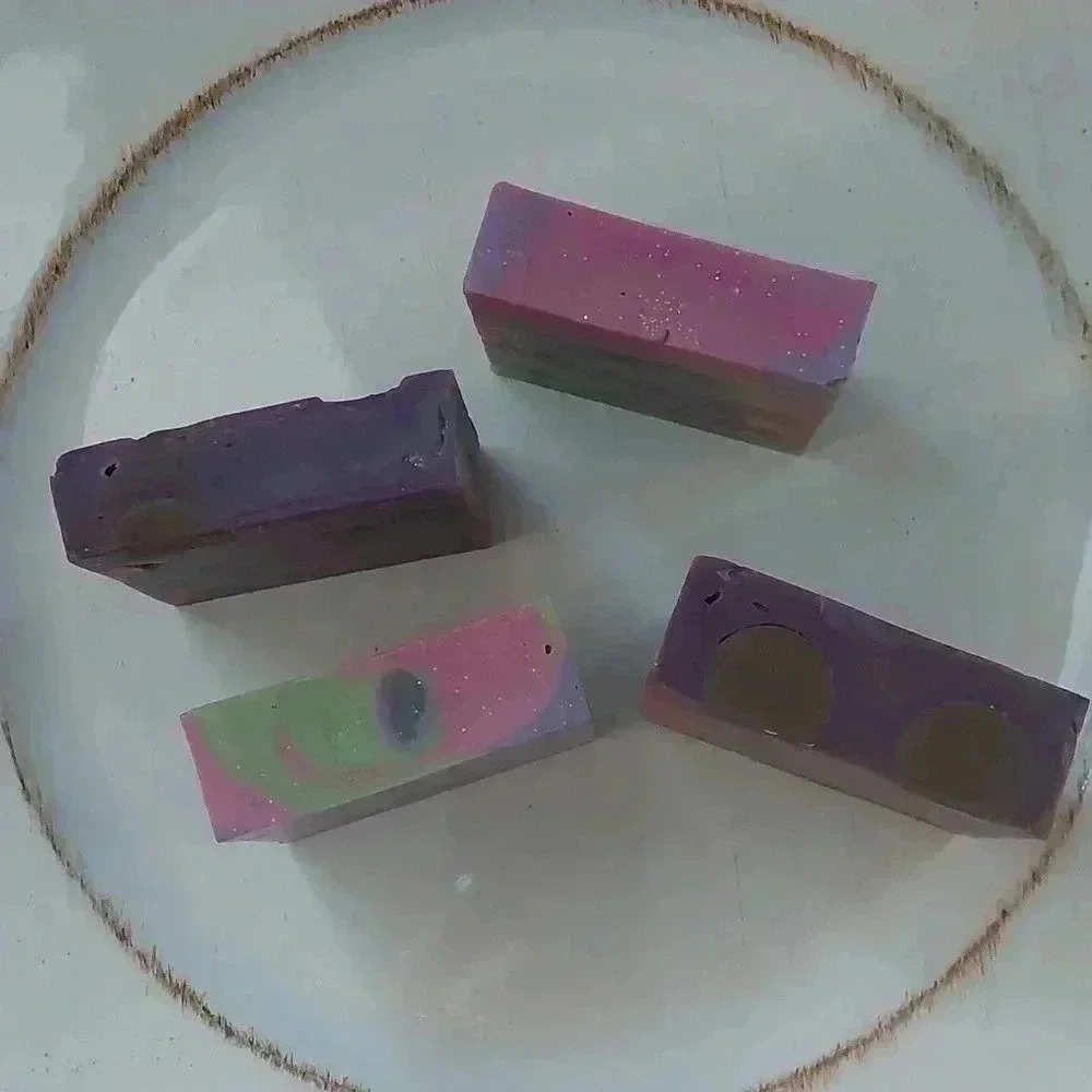 Homemade soap Sugar Plum Faerie - Picture 2 of 2